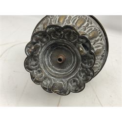 Heavy Victorian counter weight for oil lamp chandelier pulley, cast with foliate decoration, L26cm, approx 12kg