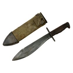 US Model 1910/17  Machine Gunners Bolo knife, the 26.5cm curving steel blade marked 'US MOD 1917 PLUME PHILA 1918'; in webbing covered steel scabbard with leather chape marked 'Brauer Bros 1918' L40.5cm overall (with photocopy of modern reference material)