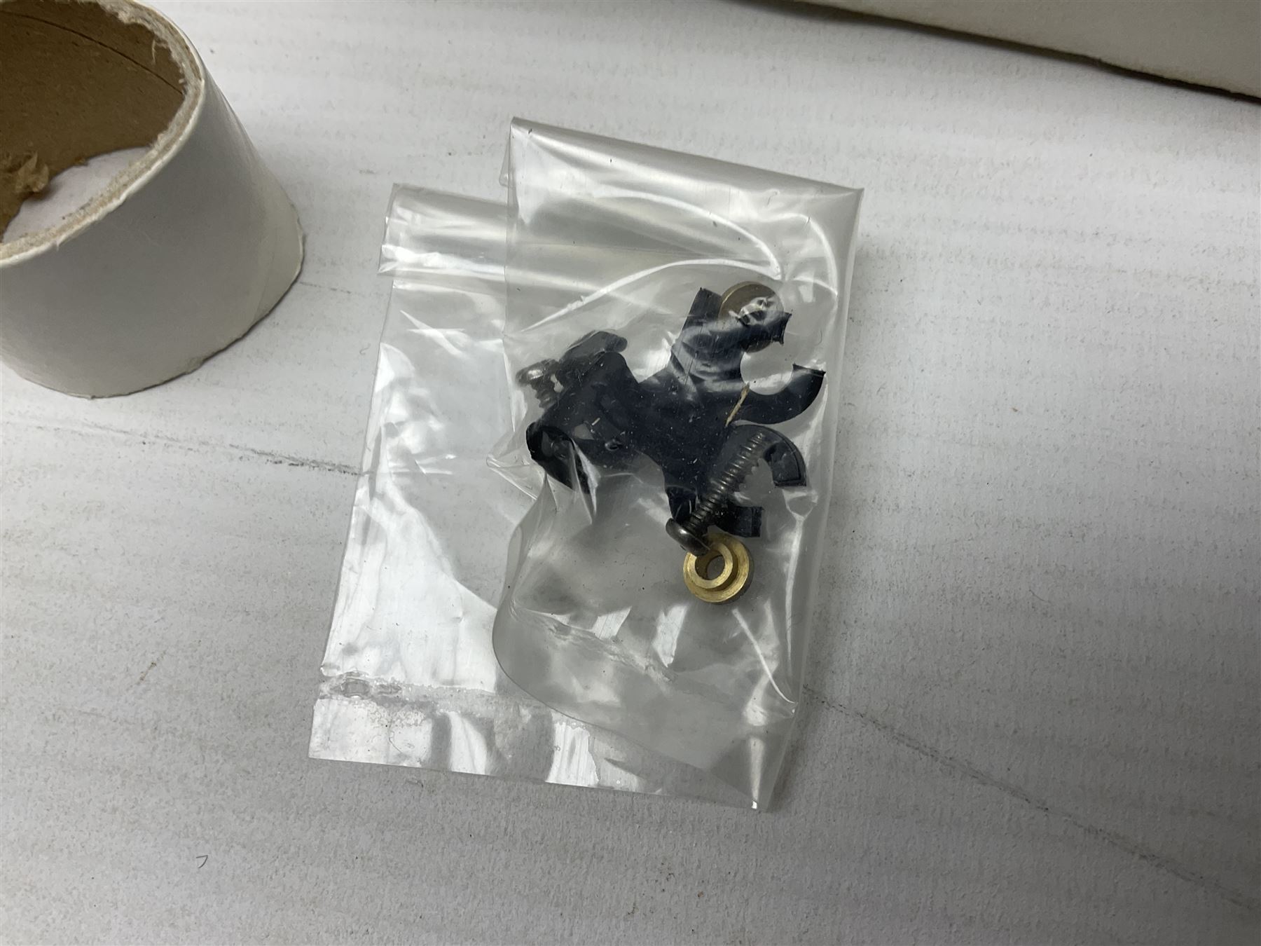 Wrenn '00' gauge - three 4MT Standard 2-6-4 tank locomotives - No.2679 LMS Lined Maroon; boxed with instructions; No.8230 in GWR Green; and No.80033 in BR Lined Black; both in associated Wrenn boxes (3)