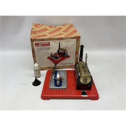 Mamod 1334 stationary Steam Power Engine SP4; boxed