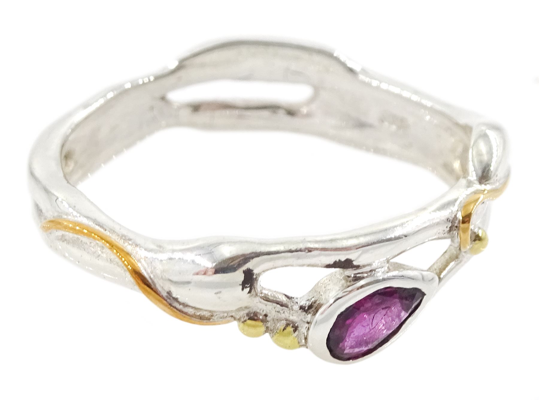 Silver and 14ct gold wire ruby ring, stamped 925