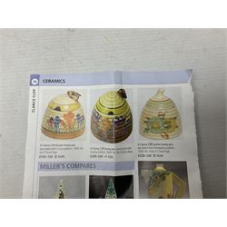 Wilkinson Clarice Cliff honeydew pattern tea service for eight, comprising teapot, milk jug, open sucrier, teacup and saucers, dessert plates and two side plates (29)