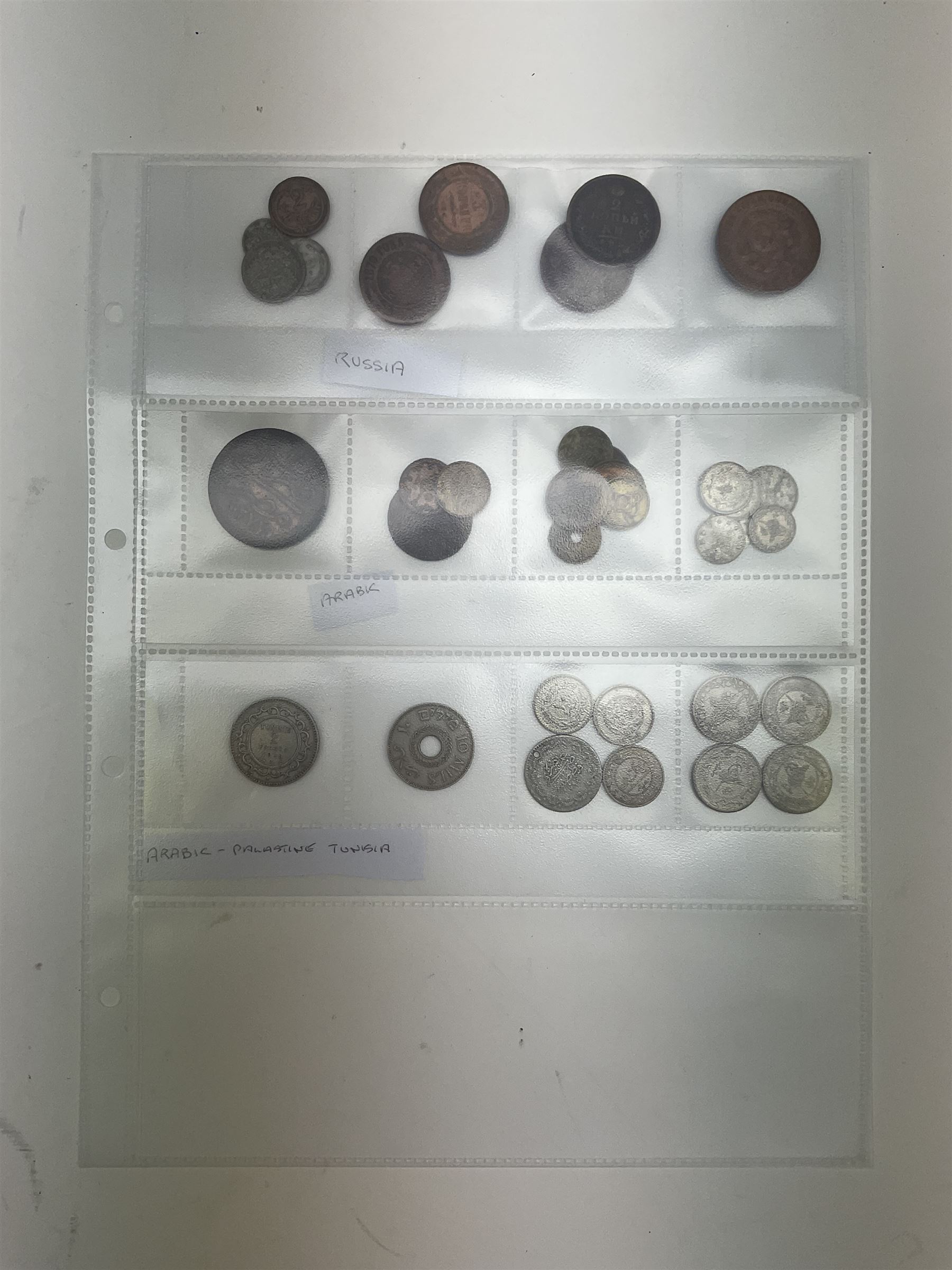 Interesting collection of 18th century and later Commonwealth and international coins, including India, Rhodesia, South Africa, Spain, Italy, Netherlands, Palestine, Russia, canada, Greece, Jersey, Guernsey, Germany, France, etc, including many silver examples
