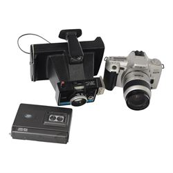 Praktica DCZ 6.2 digital camera, two Polaroid cameras, Minolta 404 si etc
