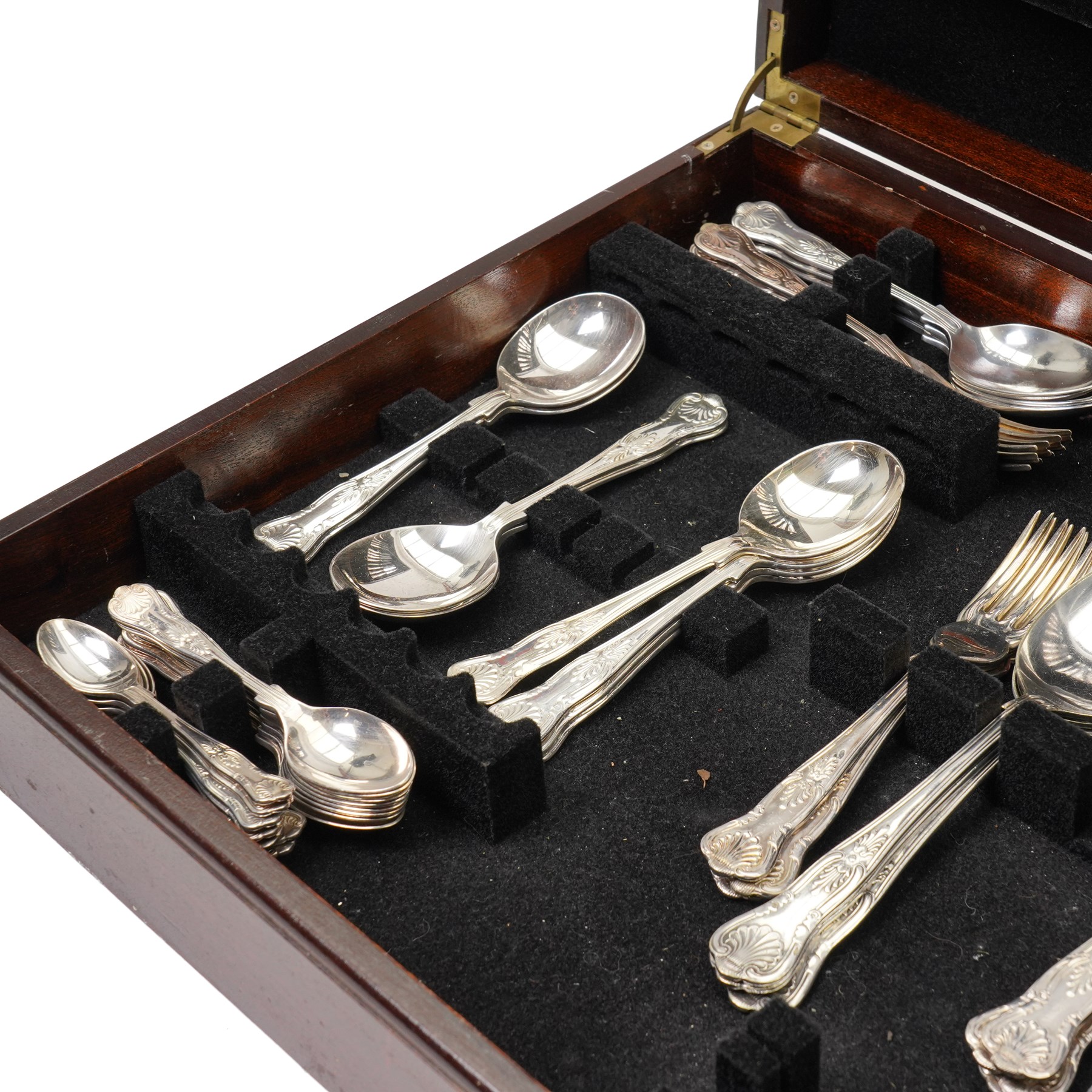 Canteen of silver plated Kings pattern cutlery for eight covers, boxed (not complete)
