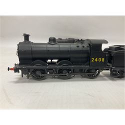 ‘00’ gauge - three kit built locomotive and tenders comprising Class D21 4-4-0 no.1242 finished in NER black with LNER tender; Class C4 4-4-2 no.5262 finished in LNER black; Coal Engines Class 0-6-0 no.2408 finished in black with Millholme Models LNER tender (3) 