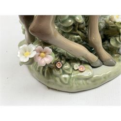 Two Lladro deer figures, comprising A Fawn and Friend no 5674 and Hi There no 5672, both with original boxes, largest example H14.5cm