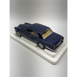 A Paragon Models 1/18 scale boxed model of a Rolls Royce Silver Shadow MPW 2-door coupe, in the original card box