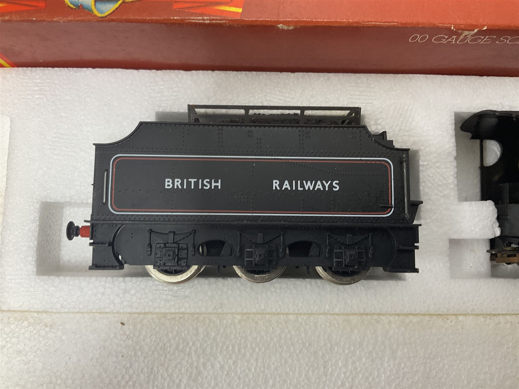 Hornby ‘00’ gauge - Class B12 4-6-0 locomotive no.7476 in LNER black; Midland Railway 4-4-0 compound locomotive no.1000 in MR maroon; Class 4P 4-4-0 compound locomotive no.41043 in BR black; Class 9F 2-10-0 ‘Evening Star’ locomotive no.92220 in BR green; in original boxes (4)