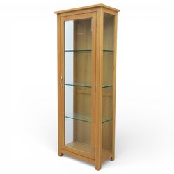 Contemporary light oak display cabinet, fitted with glazed door and glass sides, enclosing three adjustable glass shelves 