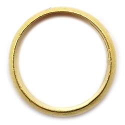  22ct gold wedding ring hallmarked  