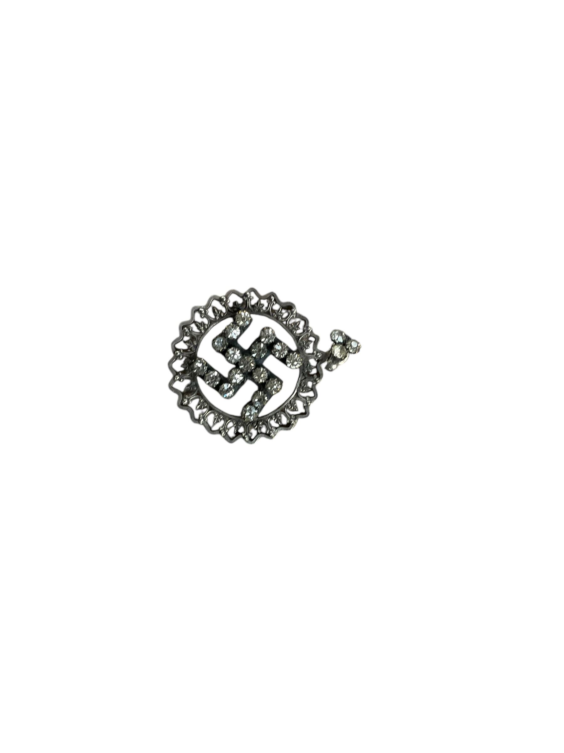 Collection of coins and banknotes, together with other collectables, including candle trimmer and snuffer, cigarette holder withe silver collar, hallmarked, brooch and other collectables 