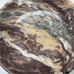Pink veined marble bowl, of circular form, upon a spreading circular foot, D22cm H12cm