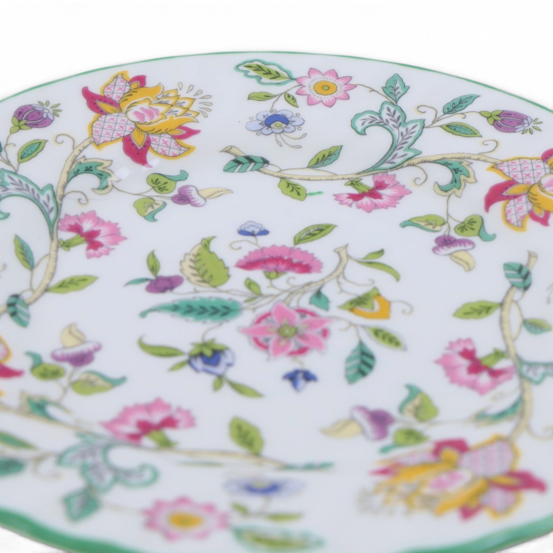 Minton Haddon Hall tea wares, including cake stand, eight cups and saucers, salt and pepper, etc 