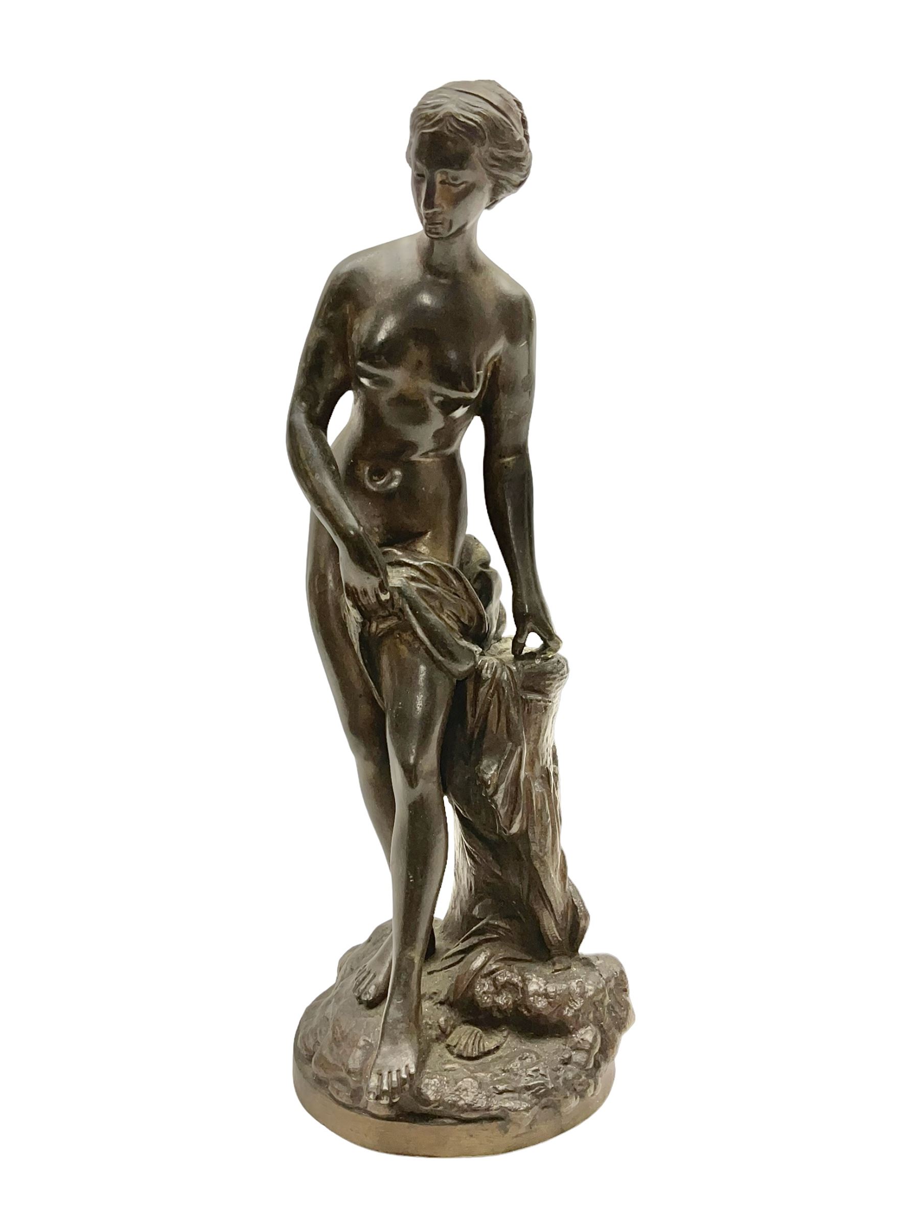 After Christophe Gabriel Allegrain, bronzed figure Venus in the Bath, H24cm