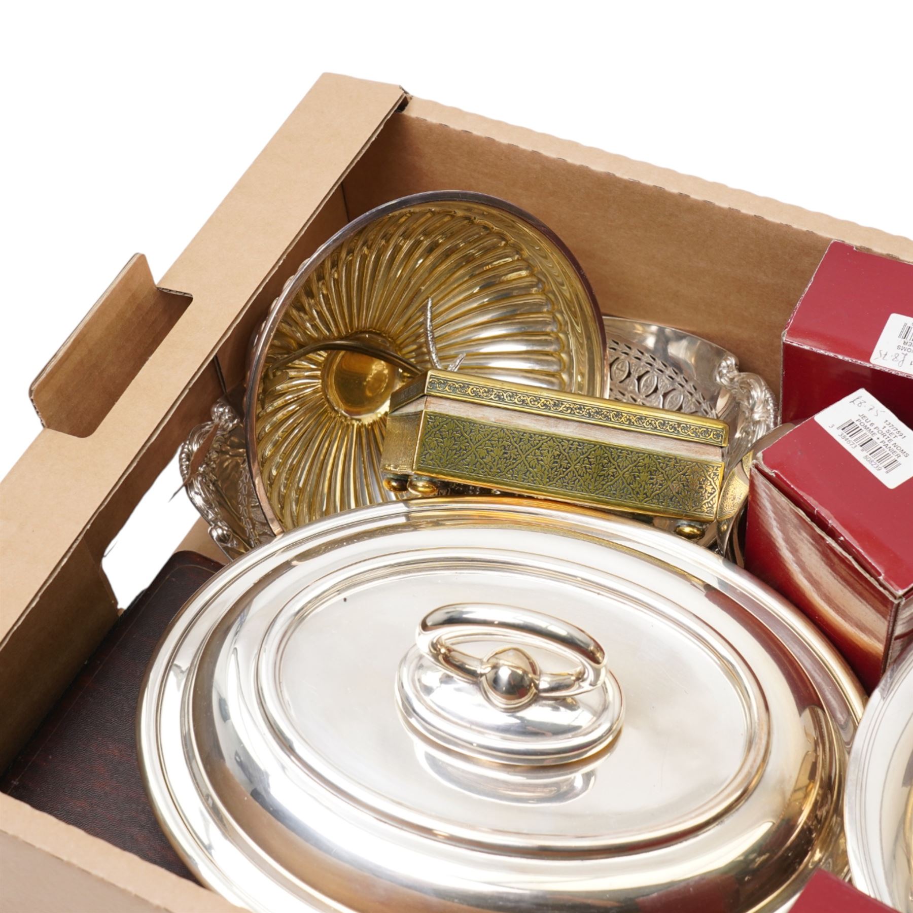 Box of plated ware including oval entree dish, fruit dish, plated trays and other items