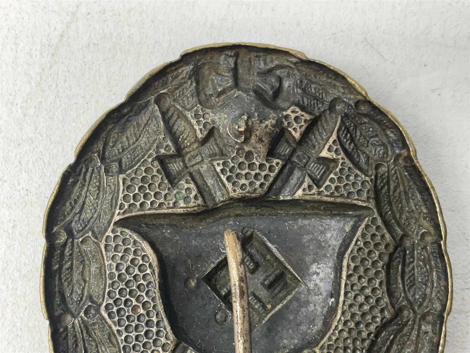 WW2 German General Assault badge and a Wound badge (2)