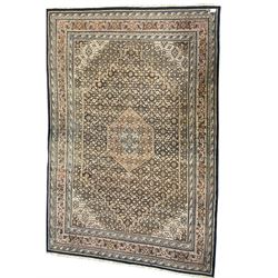 Persian Bidjar hand knotted carpet, beige and red ground