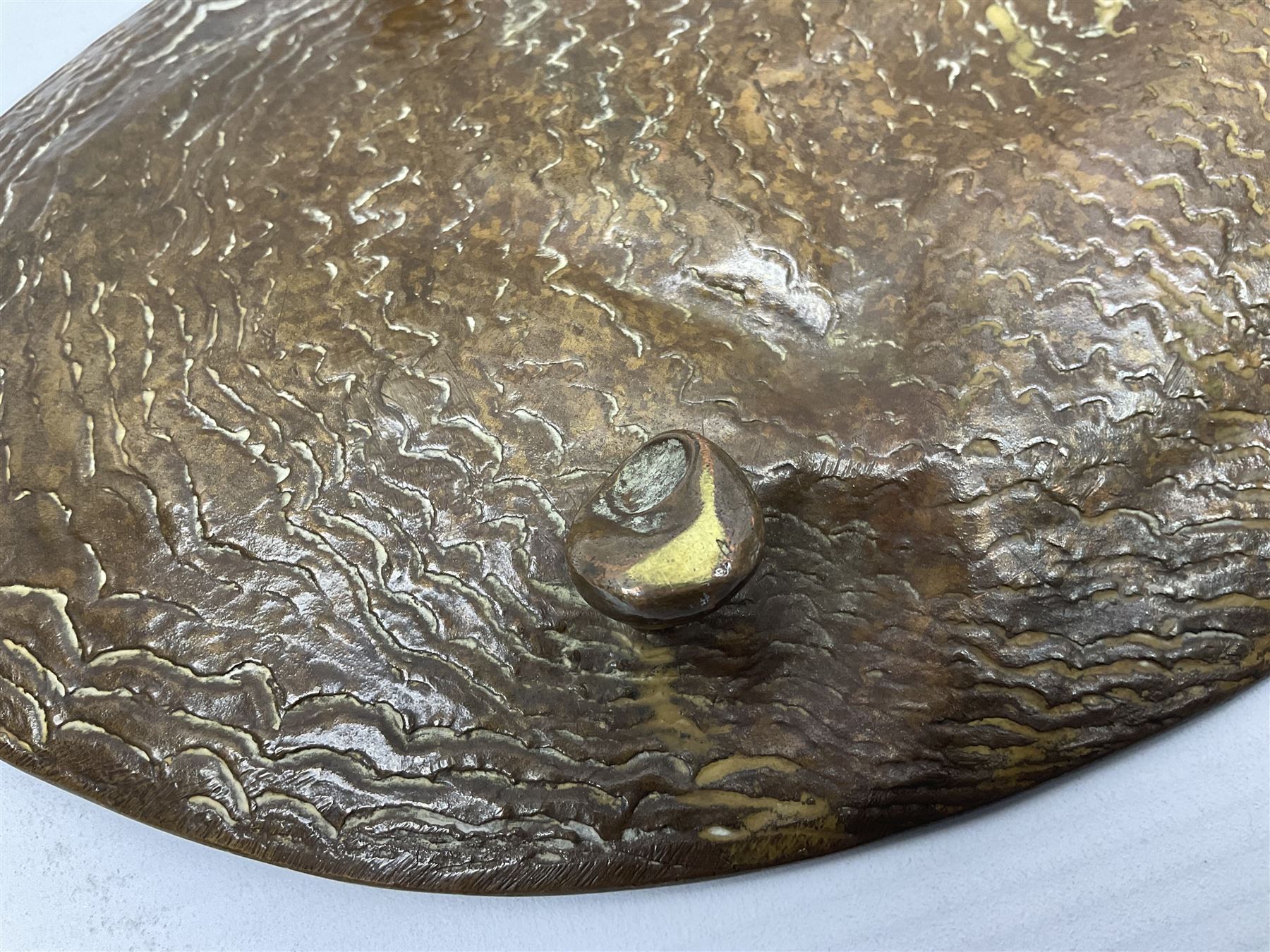 Bergman Art Nouveau bronze dish, of naturalistic shell form upon four shell feet, the centre decorated in relief with a mermaid amongst fish and sea horses, with Bergman mark and impressed Geschutzt 5070 beneath, L36cm