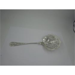 French silver aesthetic movement serving spoon, the scallop edged bowl engraved with a bird amongst flowers and foliage, stamped with Minerva's head standard and weevil export mark, L23cm