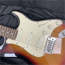 Stratocaster style electric guitar, L99cm in carrying case  