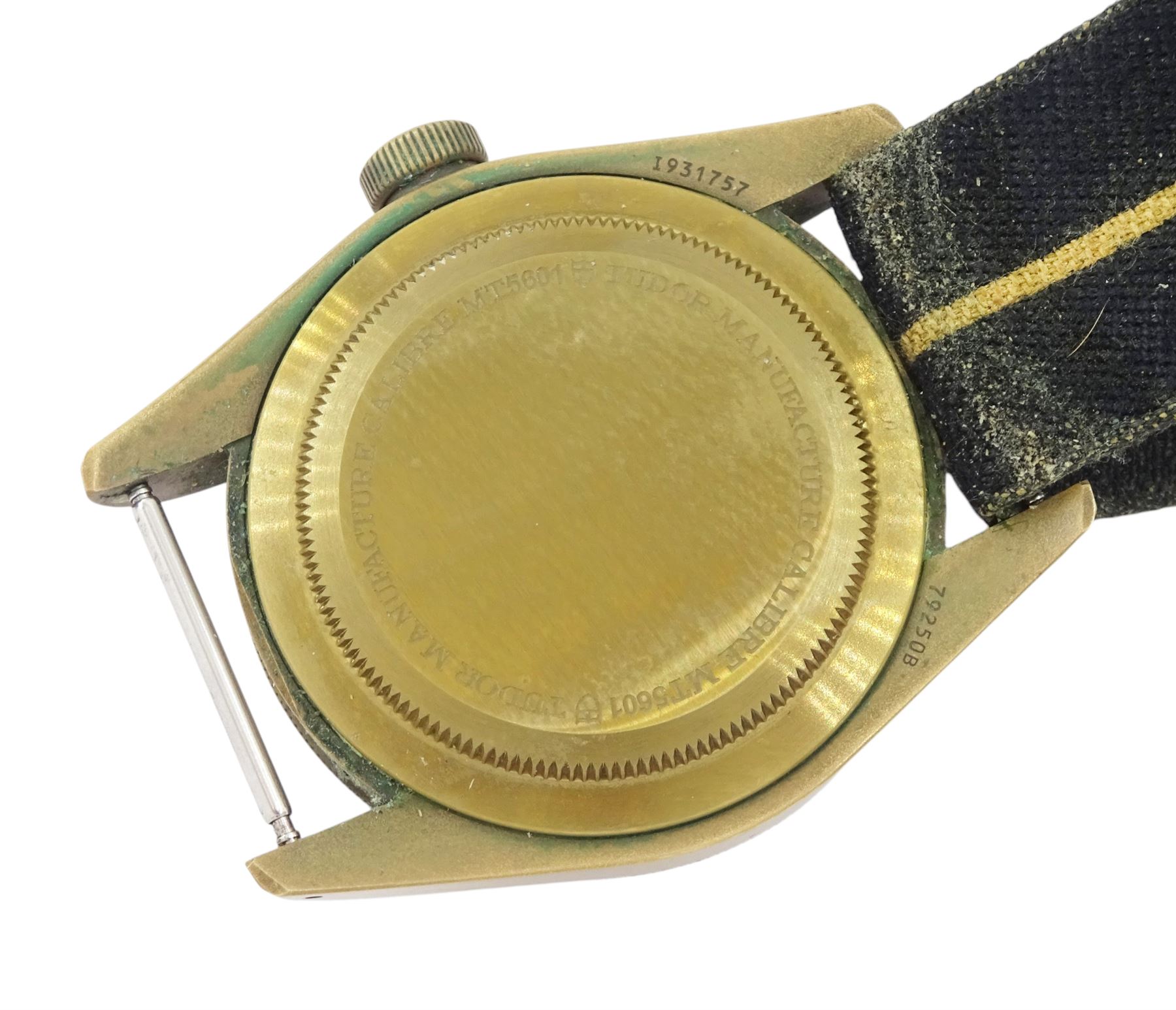 Tudor Heritage Black Bay Bronze gentleman's automatic chronometer wristwatch, Ref. 79250BA, Cal. MT5601, slate grey dial with unidirectional rotating bezel, on fabric strap, boxed with guarantee card dated 2019