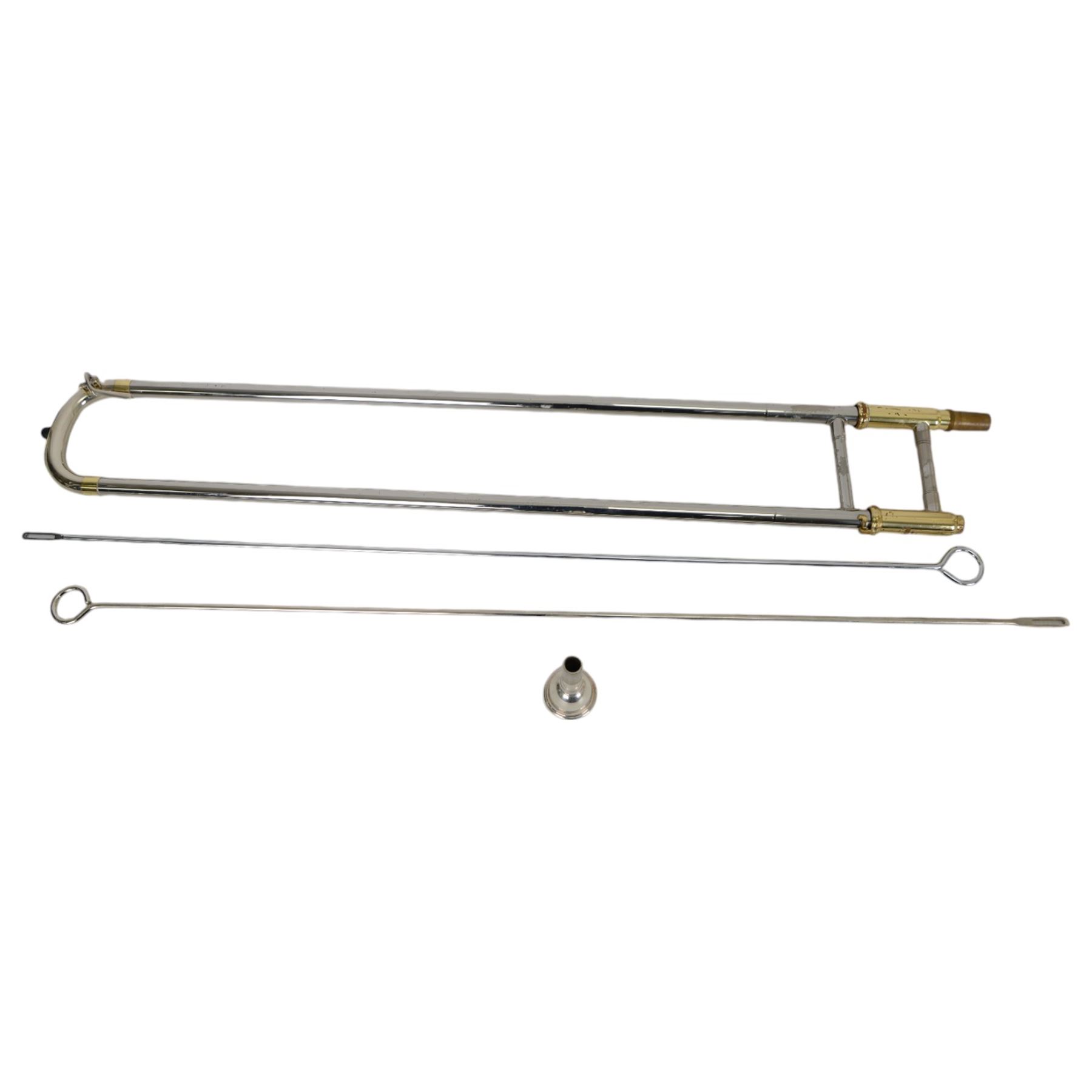 Yamaha YBL-322 bass trombone, with Yamaha 58 mouthpiece, in original fitted case 