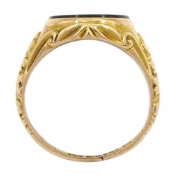 Early 20th century 15ct gold bloodstone signet ring, engraved with initials 'IS', hallmarked