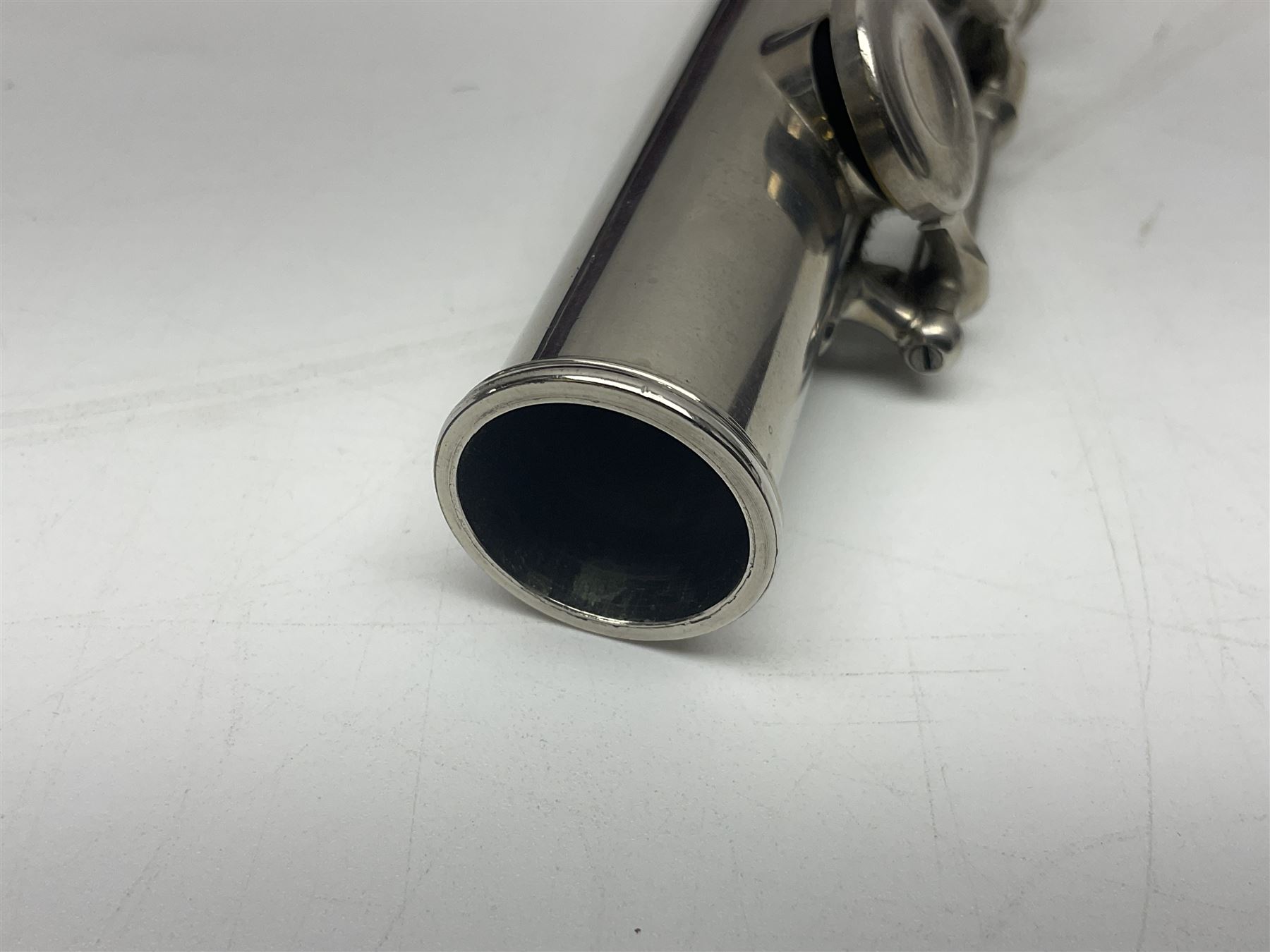 Lafleur three-piece flute, serial no.3357; in fitted carrying case