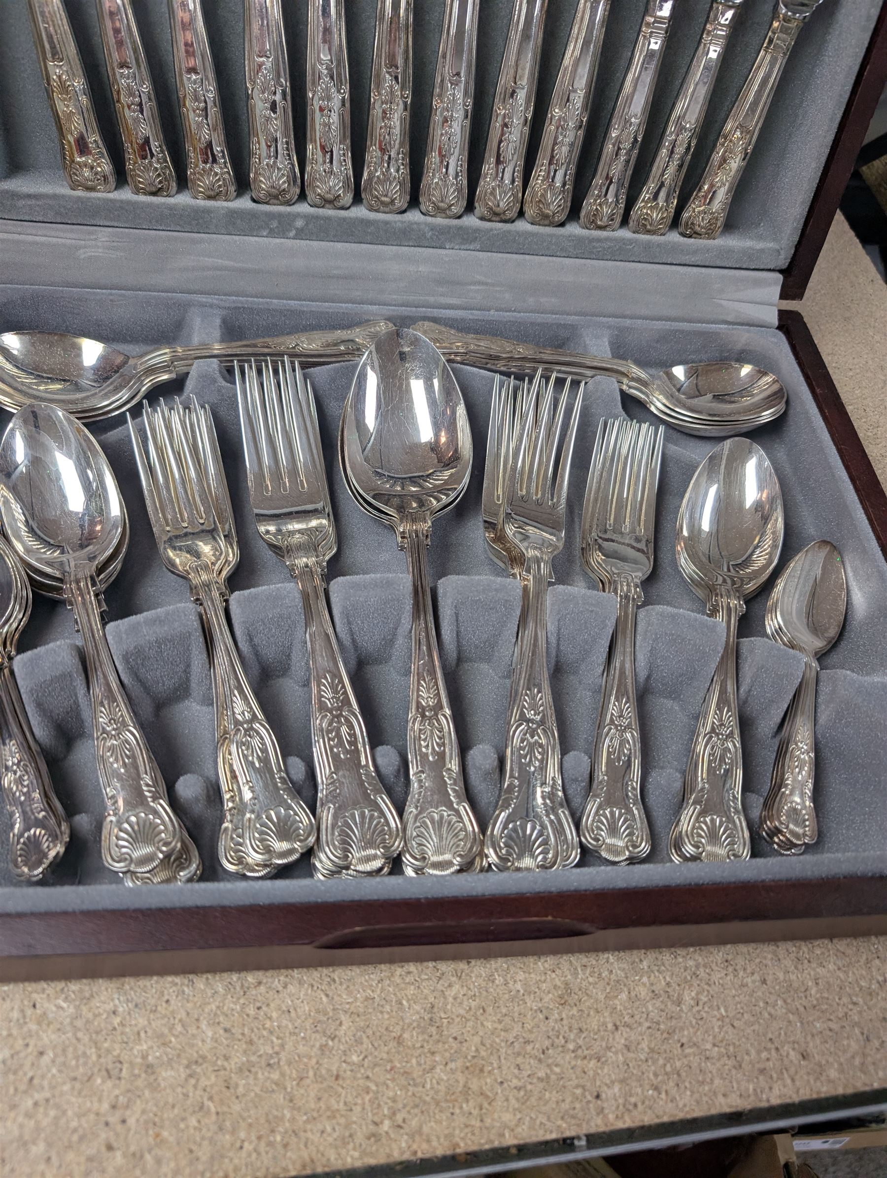 Viners King's Royale pattern canteen of silver plated cutlery for six place settings