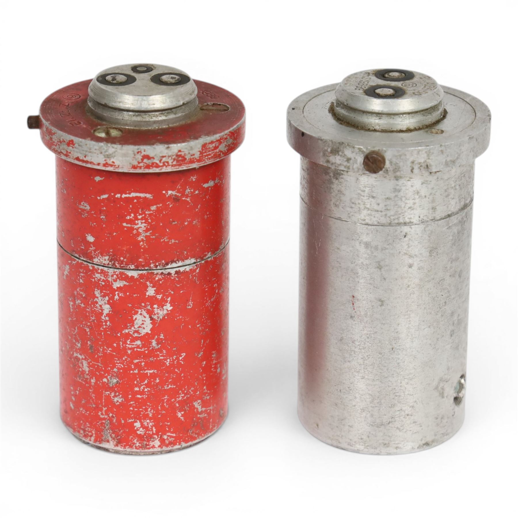 WWII German Luftwaffe bomb fuse EL.AZC50 RhS 195.39 63c and another EI. Zt. Z Rh.S 1939