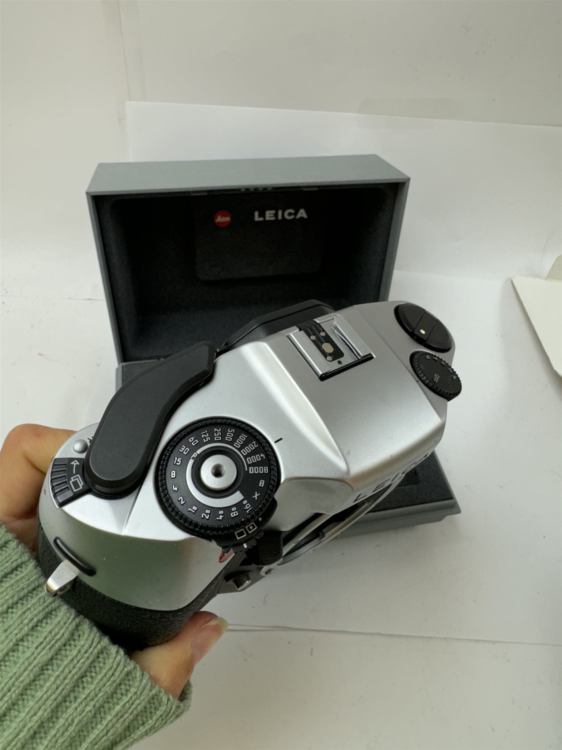 Leica R8 SLR camera body, in chrome and black finish, serial no. 2292640, made in Germany 1996, contained within maker's box with instructions and shoulder strap
