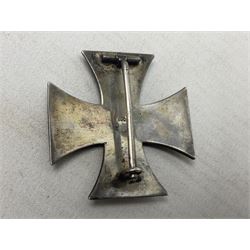 WW1 German Iron Cross 1st Class of slightly convex form; back stamped 800