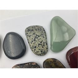 Fifteen mineral specimens, each cut and polished to highlight natural formations, including tiger eye, amethyst, green aventurine, jasper, opalite, rhodonite etc, L4cm
