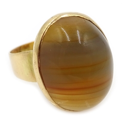 18ct gold (tested) cabochon yellow agate ring   