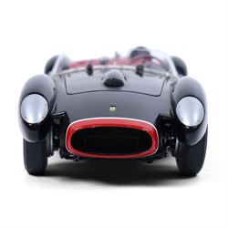 Limited edition CMC 1:18 scale Ferrari 250 Testa Rossa 1957 'Pontoon Fender' chassis no. 0714 in black, no. M-081, boxed 