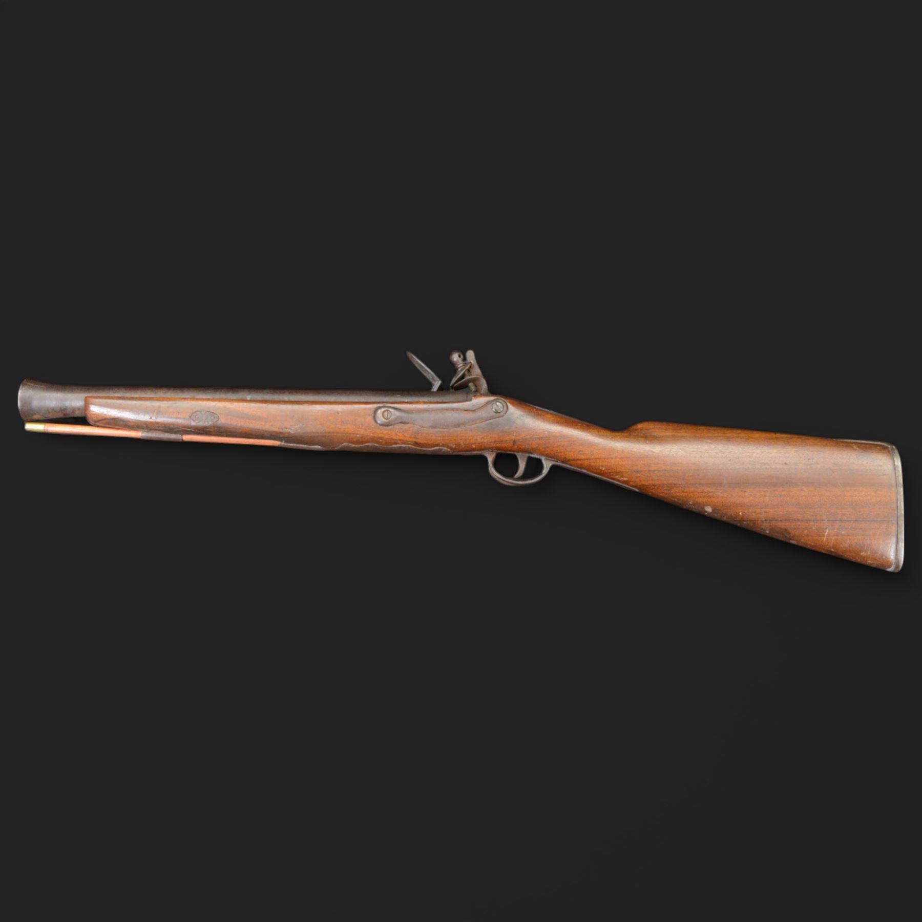 Blunderbuss flintlock long pistol, with 42.5cm flared steel barrel, with later ram rod beneath barrel, overall L83cm