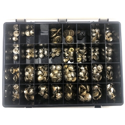  Quantity of Army, Navy and Air Force buttons, predominantly Queen's Crown Staybrite, including Royal Artillery, Royal Engineers, Royal Corps of Signals etc, approximately two-hundred and eighty in modern plastic case  