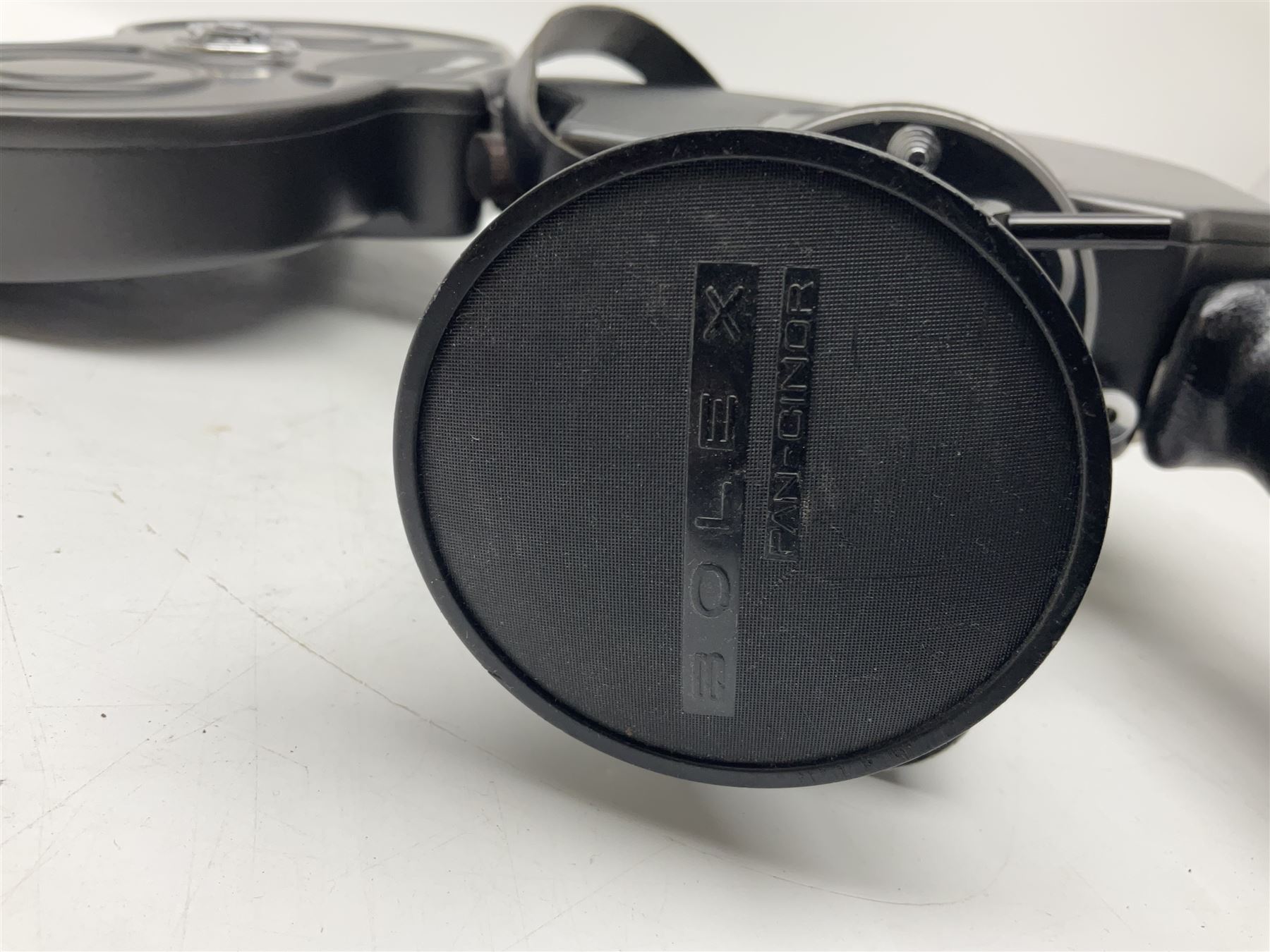 Beaulieu R16 movie camera body, serial no. 666534, with Beaulieu 200ft film magazine 