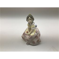 Lladro figures, Lolita model 5372, Carmencita model 5373, Valencianita model 5374 and Teresita model 5375