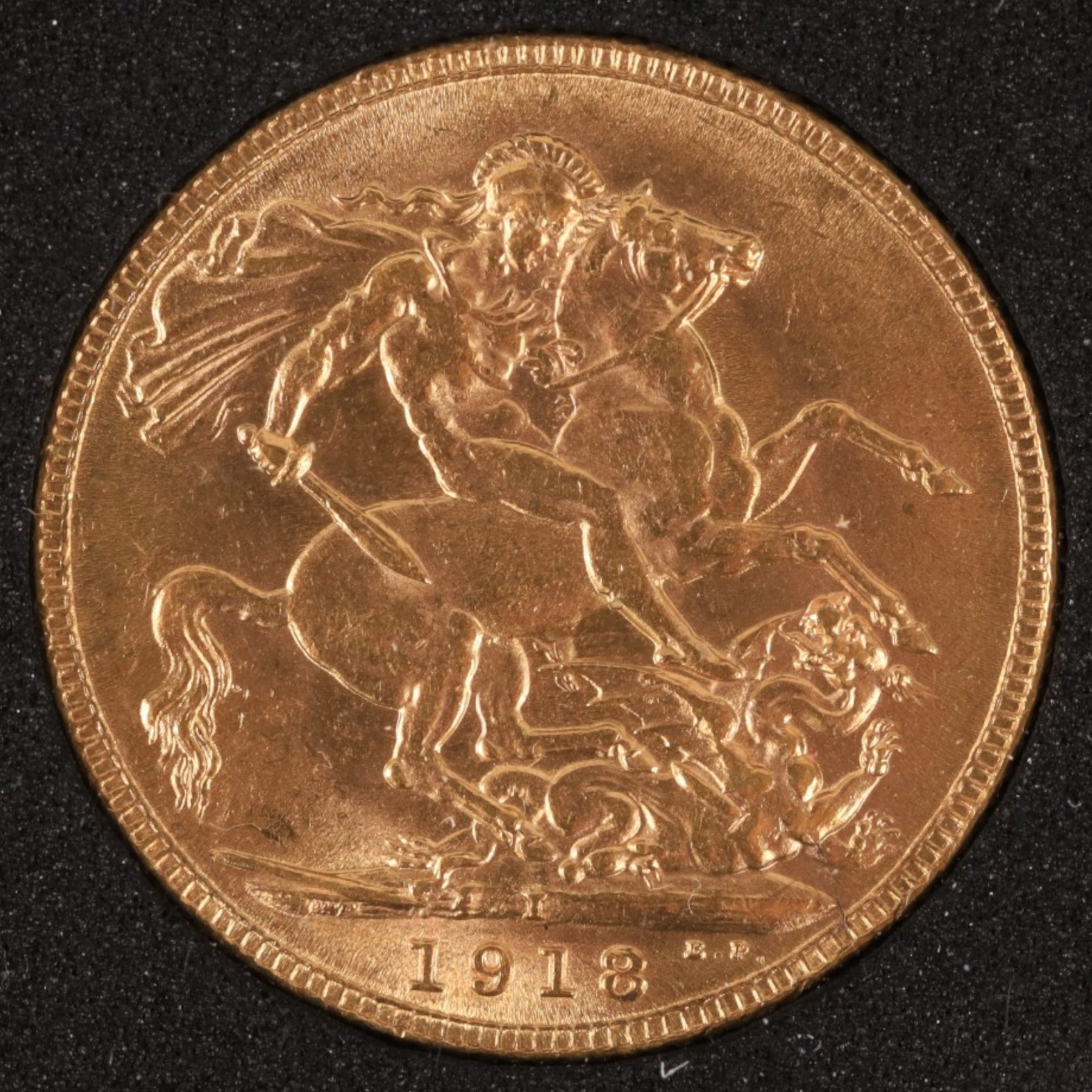 King George V 1918 gold full sovereign coin, Bombay mint, in London Mint Office case