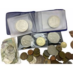 Great British and World coins and banknotes including pre-decimal pennies, 1989 two pound coin, commemorative crowns etc