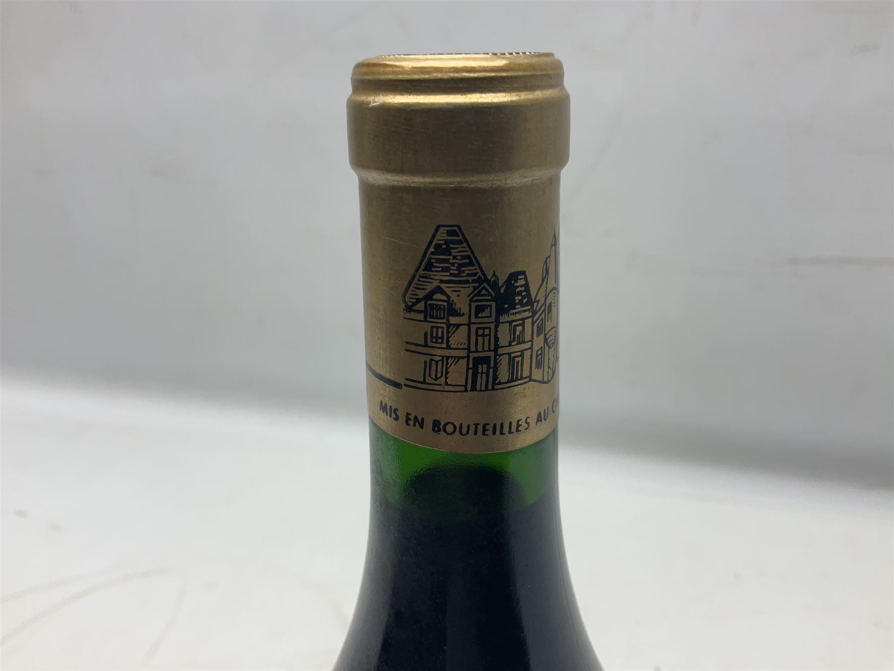 Chateau Haut Brion, 1996 Grand Cru Classe De Grave Pessac-Leognan, 70cl, 13% vol