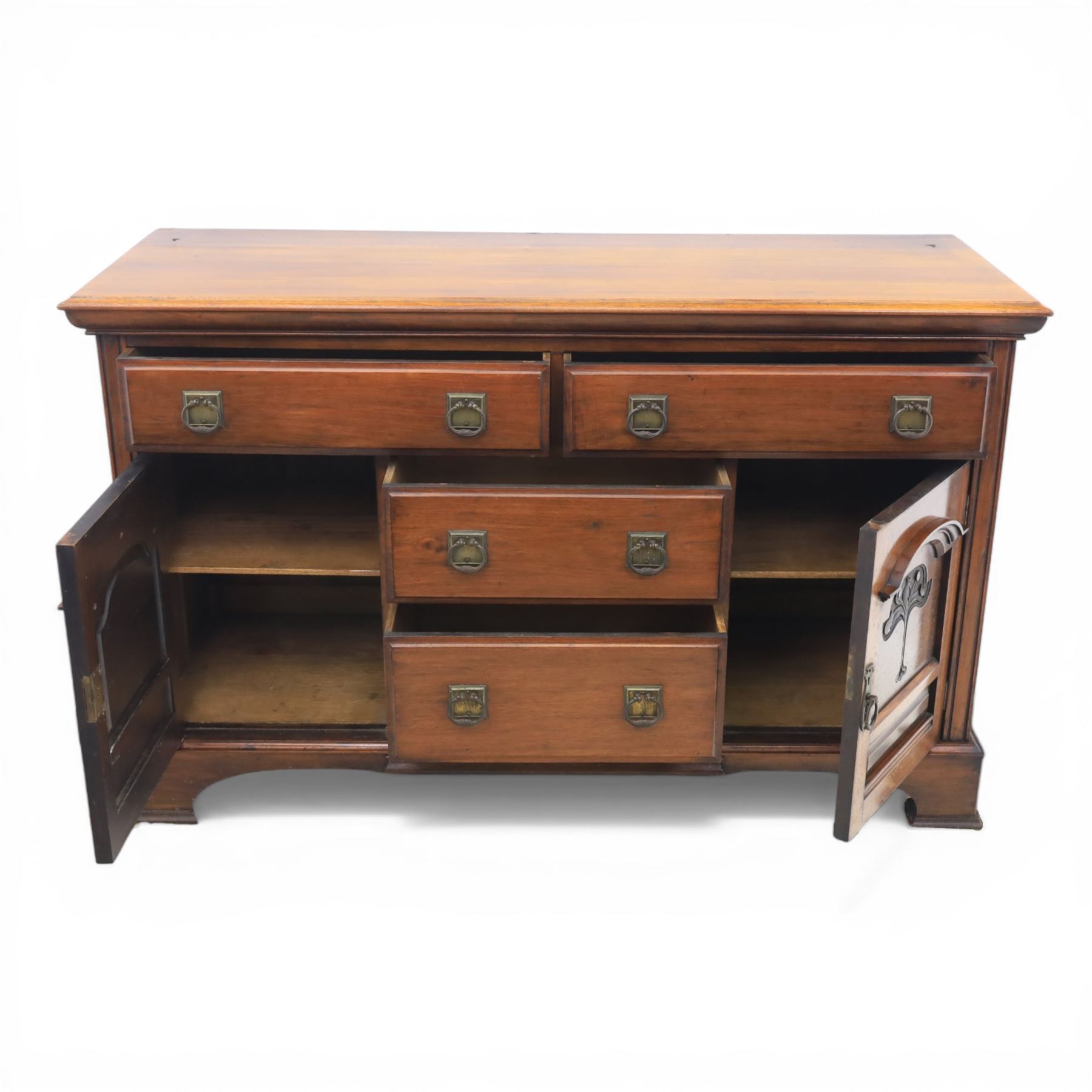 Early 20th century Arts and Crafts walnut sideboard