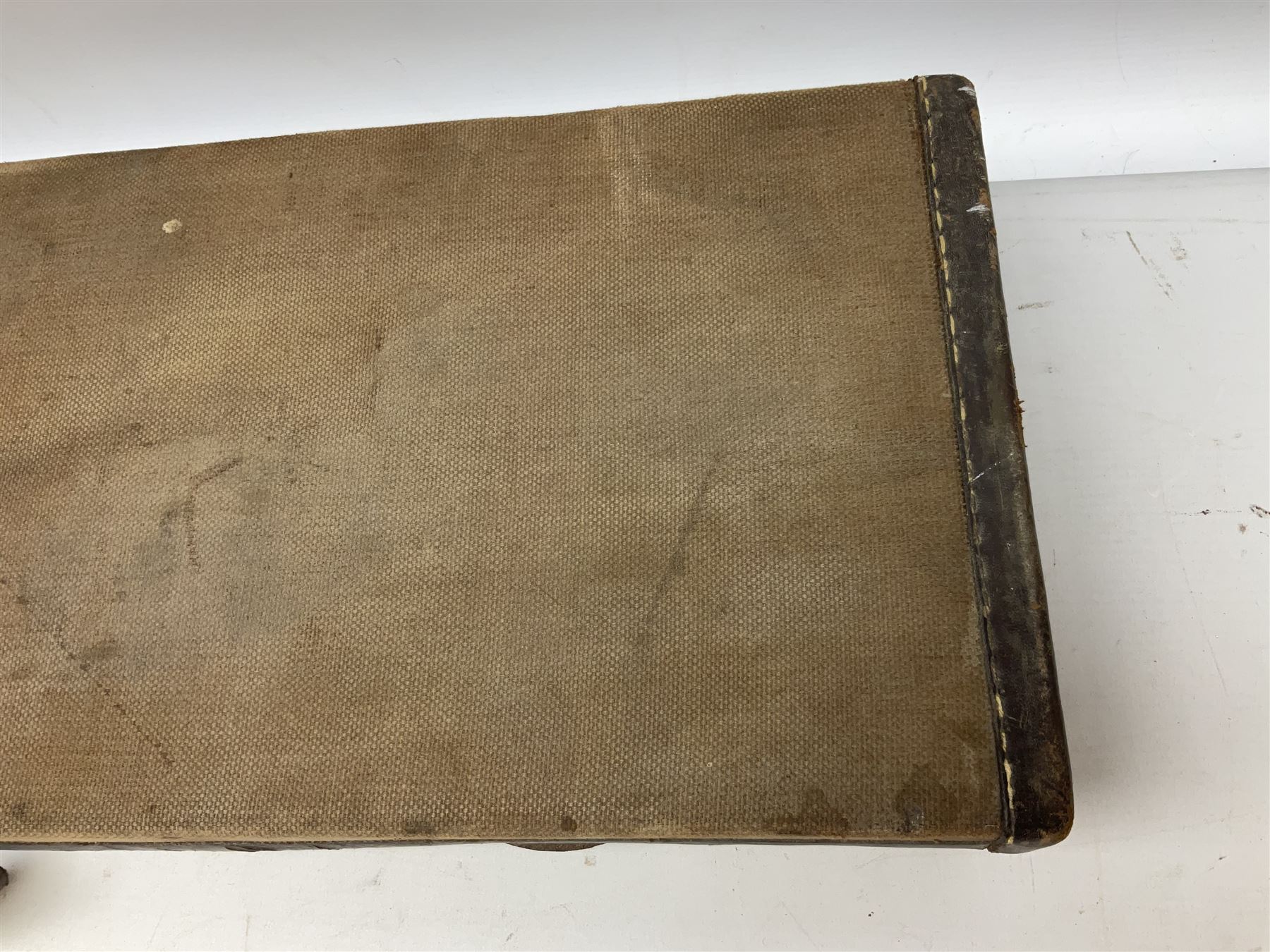 W.W. Greener 12-bore side-by-side double barrel non-ejector shotgun, with 76cm barrels, side safety, engraved lock, figured walnut stock with chequered grip and fore-end, no.33408, 120.5cm overall; in fitted canvas covered case with tools and accessories including .22 12-bore dog training device. SHOTGUN CERTIFICATE REQUIRED.