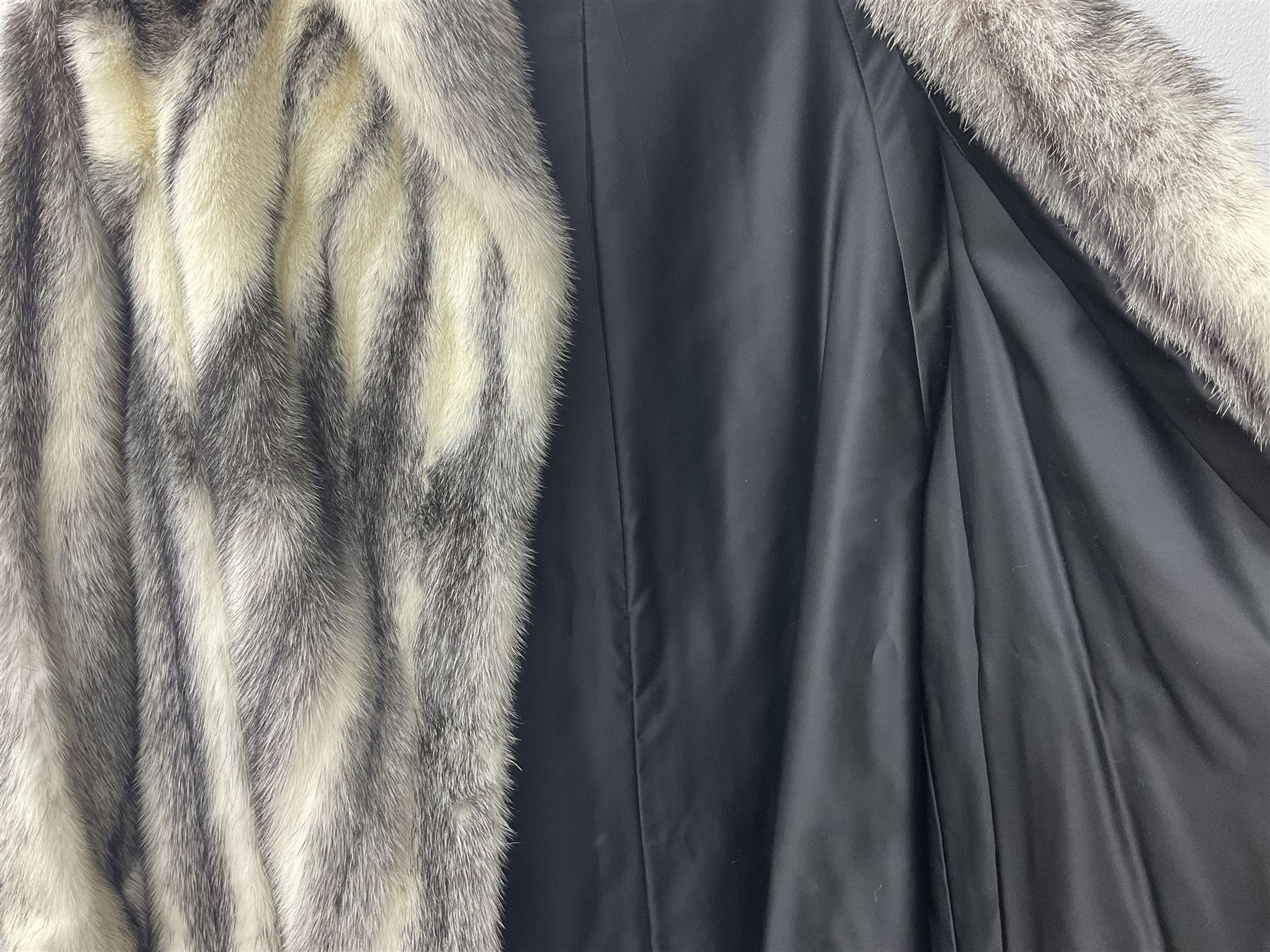 1980s Kohinoor mink 3/4 length coat, with embroidered floral lining, retailed by Ross Furriers Ltd, L112cm
