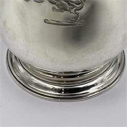 George II silver tankard, of waisted baluster form with acanthus capped C scroll handle, the body engraved with a lion rampant, upon a circular spreading foot, hallmarked Gabriel Sleath & Francis Crump, London 1754, H13cm