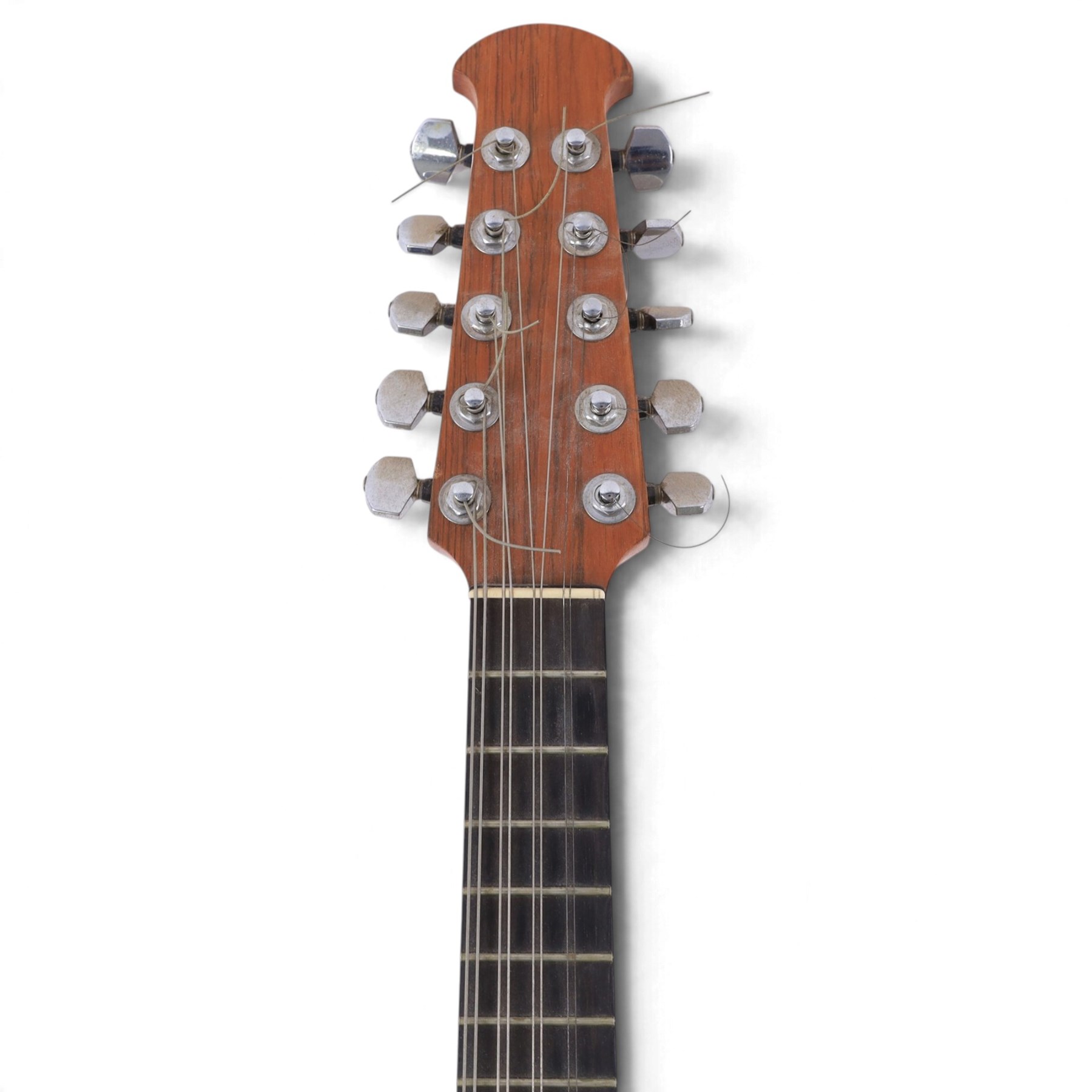 Late 20th century cittern by Stefan Sobell of Northumberland, commissioned in 1977, the pear shaped body with two piece flat back, oval sound hole, five course string configuration, contained within a fitted hard case, cittern length L73cm