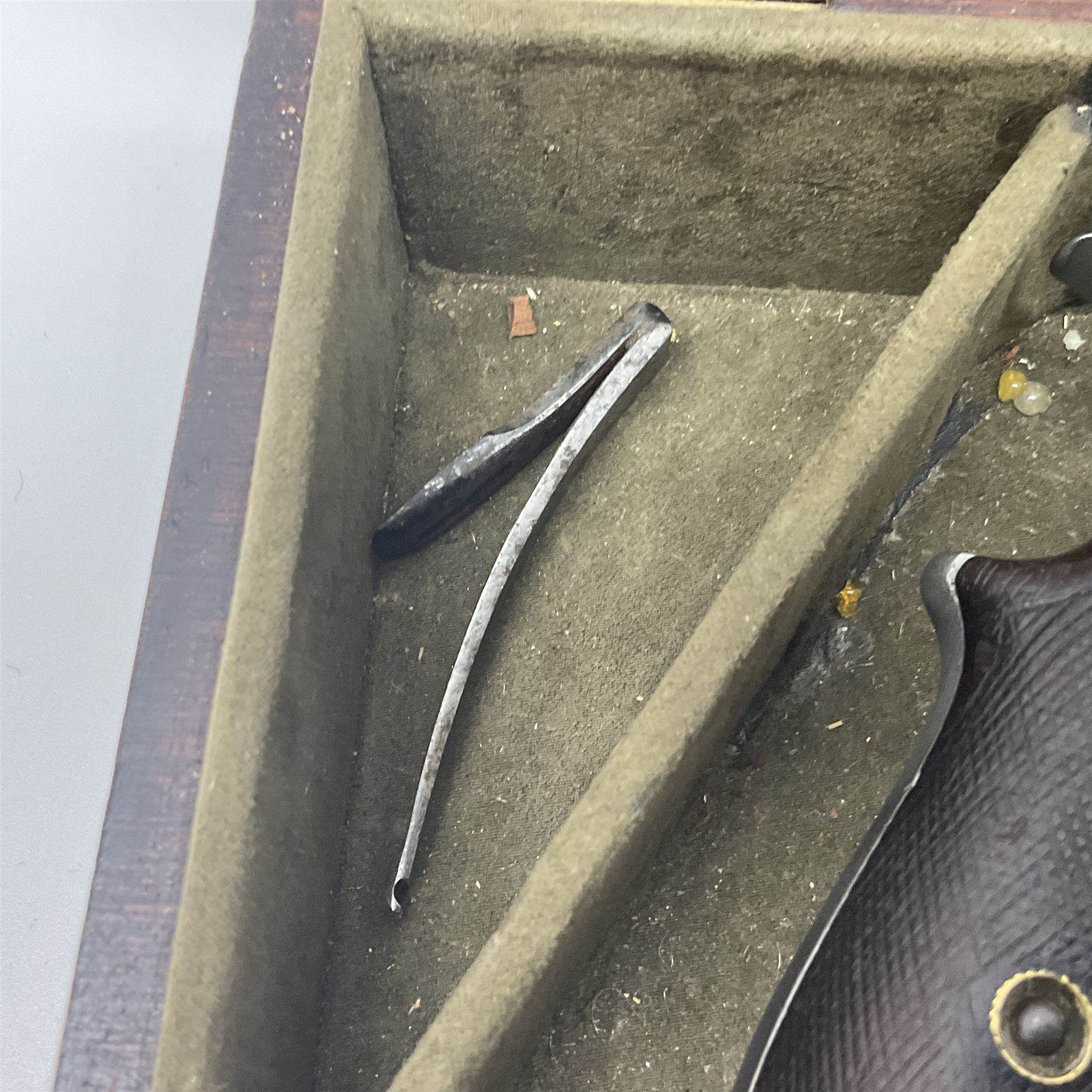 The major parts only of a British Bull-Dog .500 Boxer five-shot revolver comprising stripped down framework, cylinder, trigger with guard, functioning hammer and two-piece chequered grip; retailed by G. Goth Buenos Ayres; Belgian proof marks; L19.5cm overall; in fitted mahogany case 