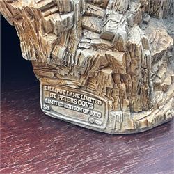 Lilliput lane St. Peters Cove with display plinth and original box 